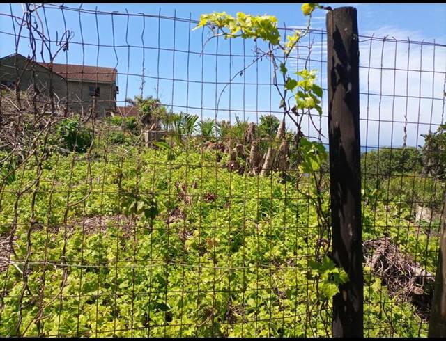 LAND FOR SALE IN GLENMORE BEACH